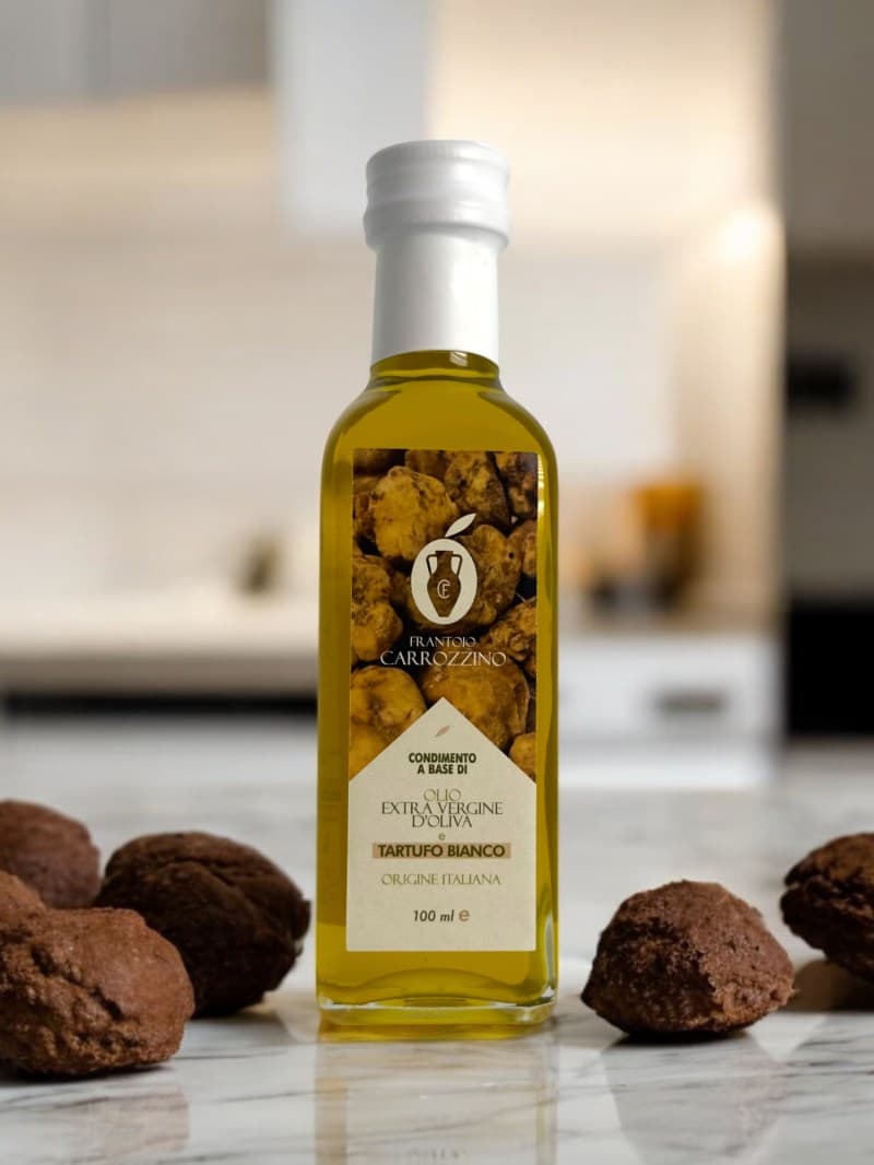 Bottiglia di Olio EVO al Tartufo Bianco Frantoio Carrozzino